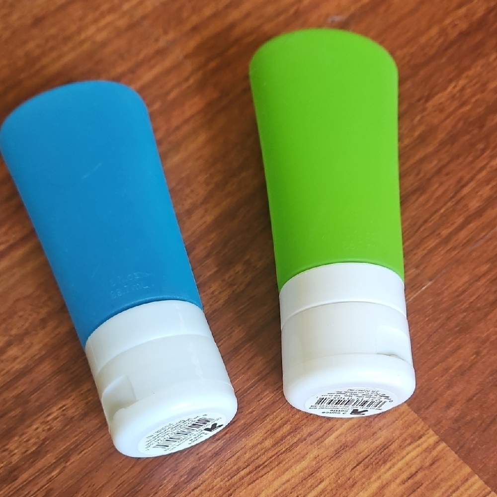 FREE W/ ANY PURCHESE~ Up & Up Silicone Travel Bottles 3 oz- Hair Products NWT